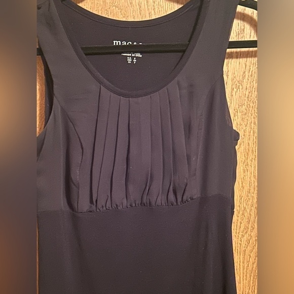 Black Mac and Jac  tank top with pleated detailing on top - Picture 4 of 4